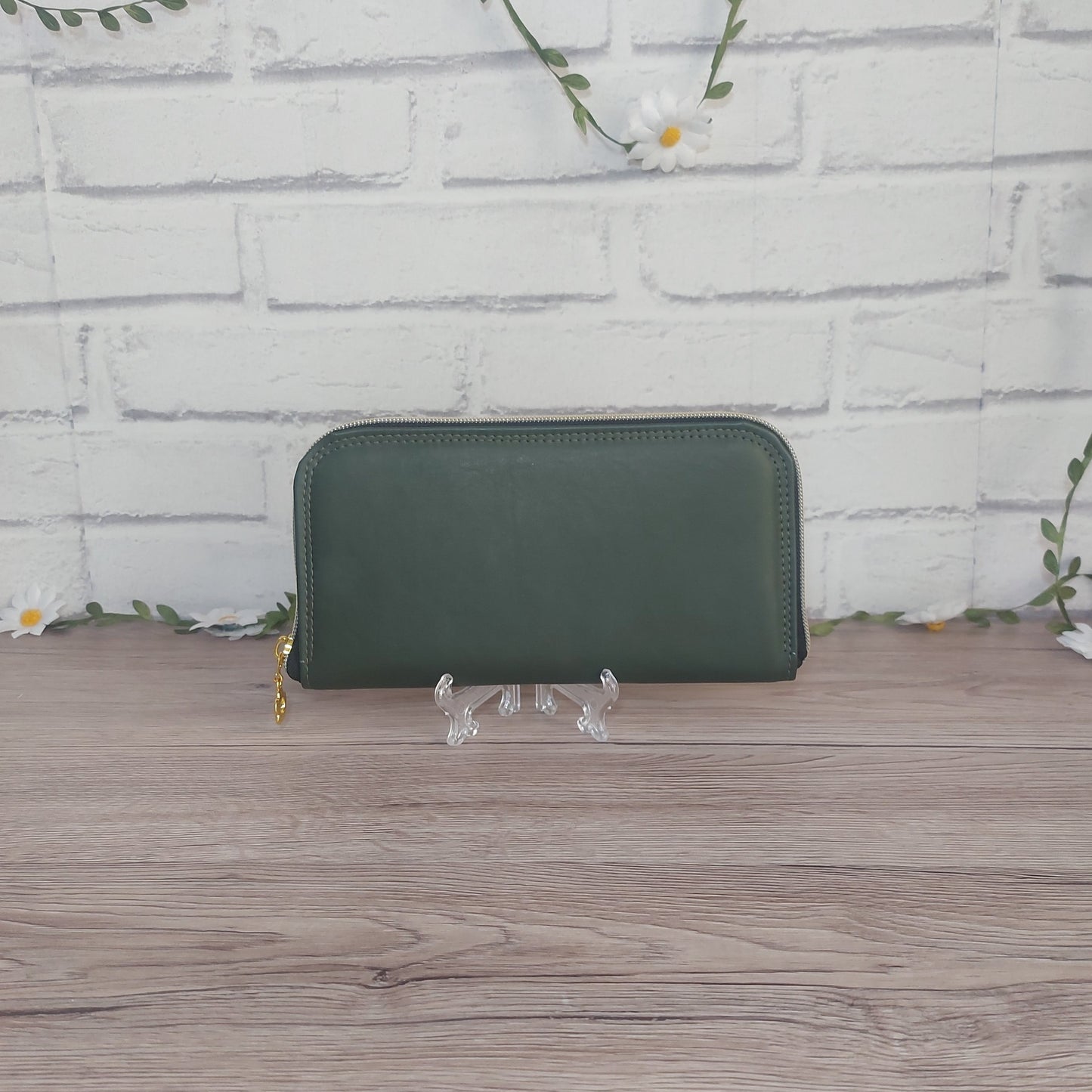 Forest Green Faux Leather Carry Clutch