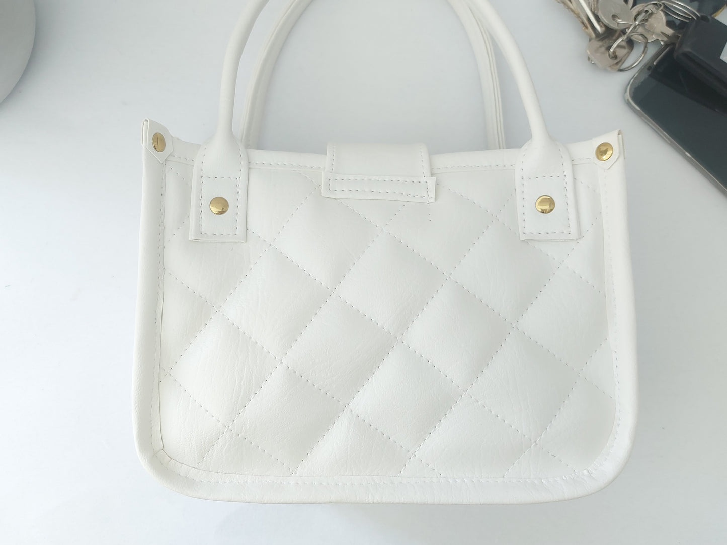 white faux leather small essentials handbag and crossbody (Copy)