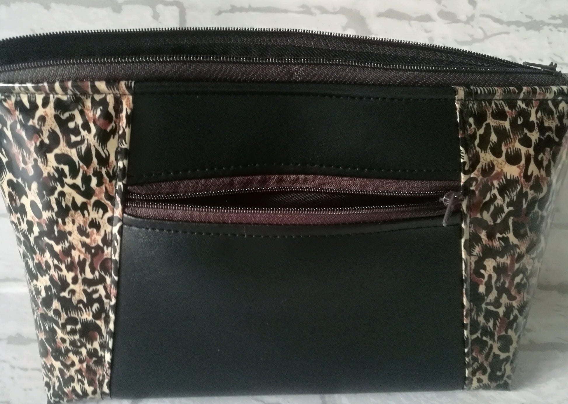 black and leopard print faux leather cosmetic and toiletry bag, make case, zippered evening carry clutch