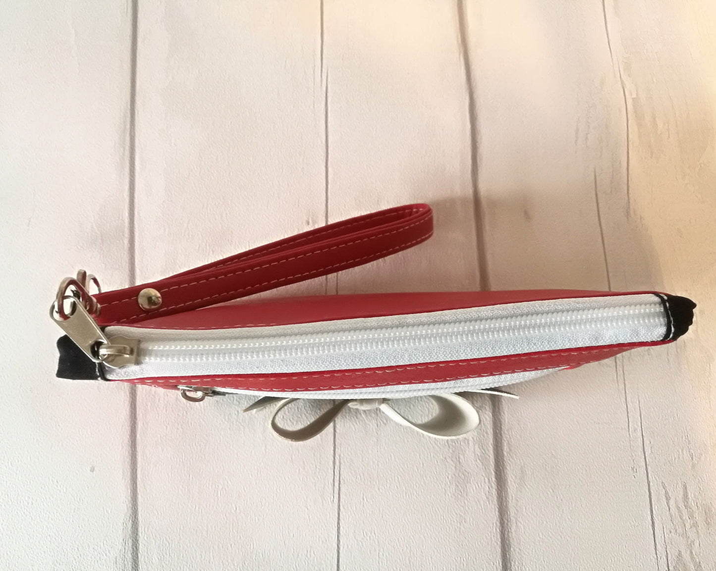 LEATHERETTE CLUTCH BAG,  Wristlet clutch, women’s wallet, girls compact bag,prom bag, evening bag